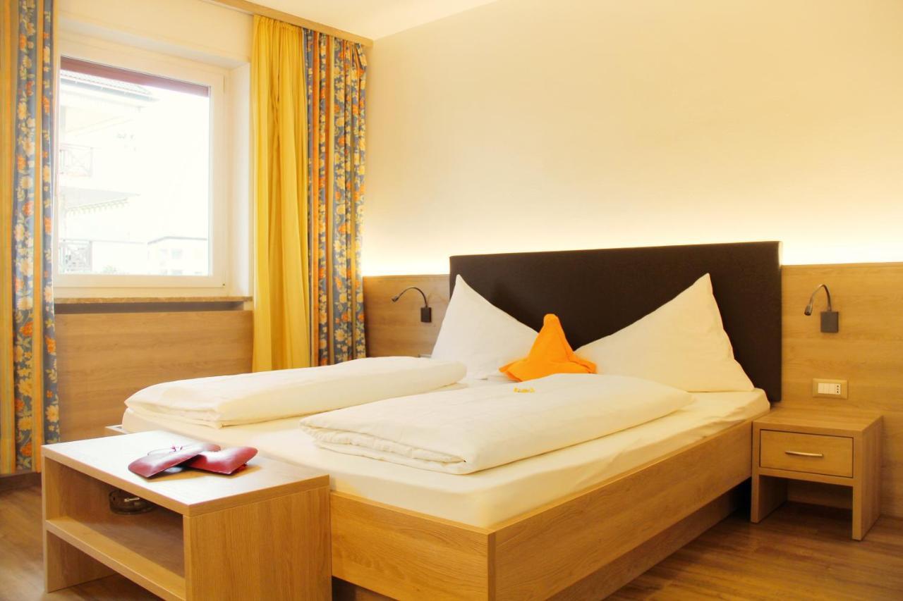 Hotel Gruberhof ميرانو المظهر الخارجي الصورة