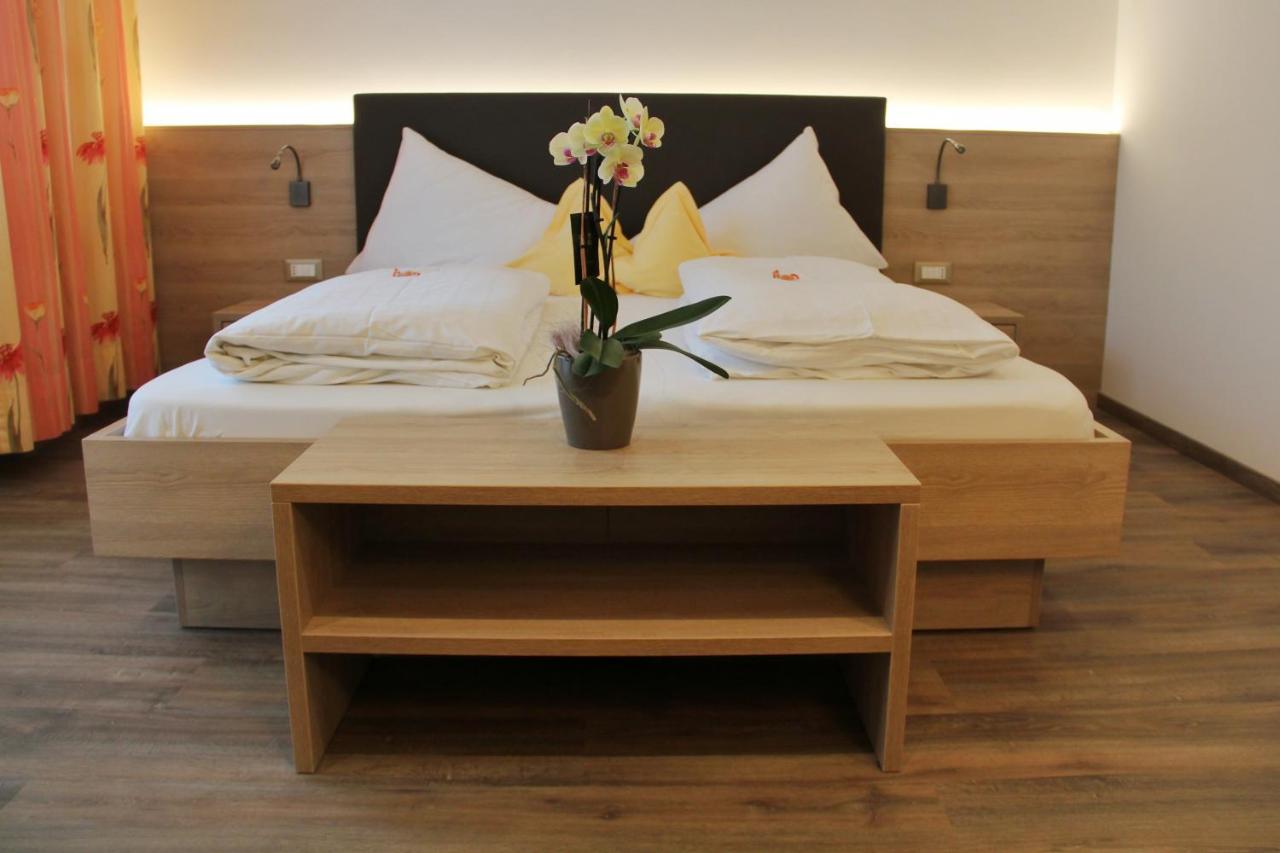 Hotel Gruberhof ميرانو المظهر الخارجي الصورة