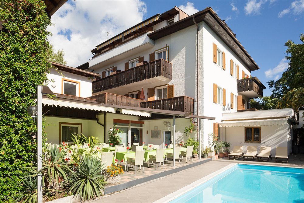 Hotel Gruberhof ميرانو المظهر الخارجي الصورة