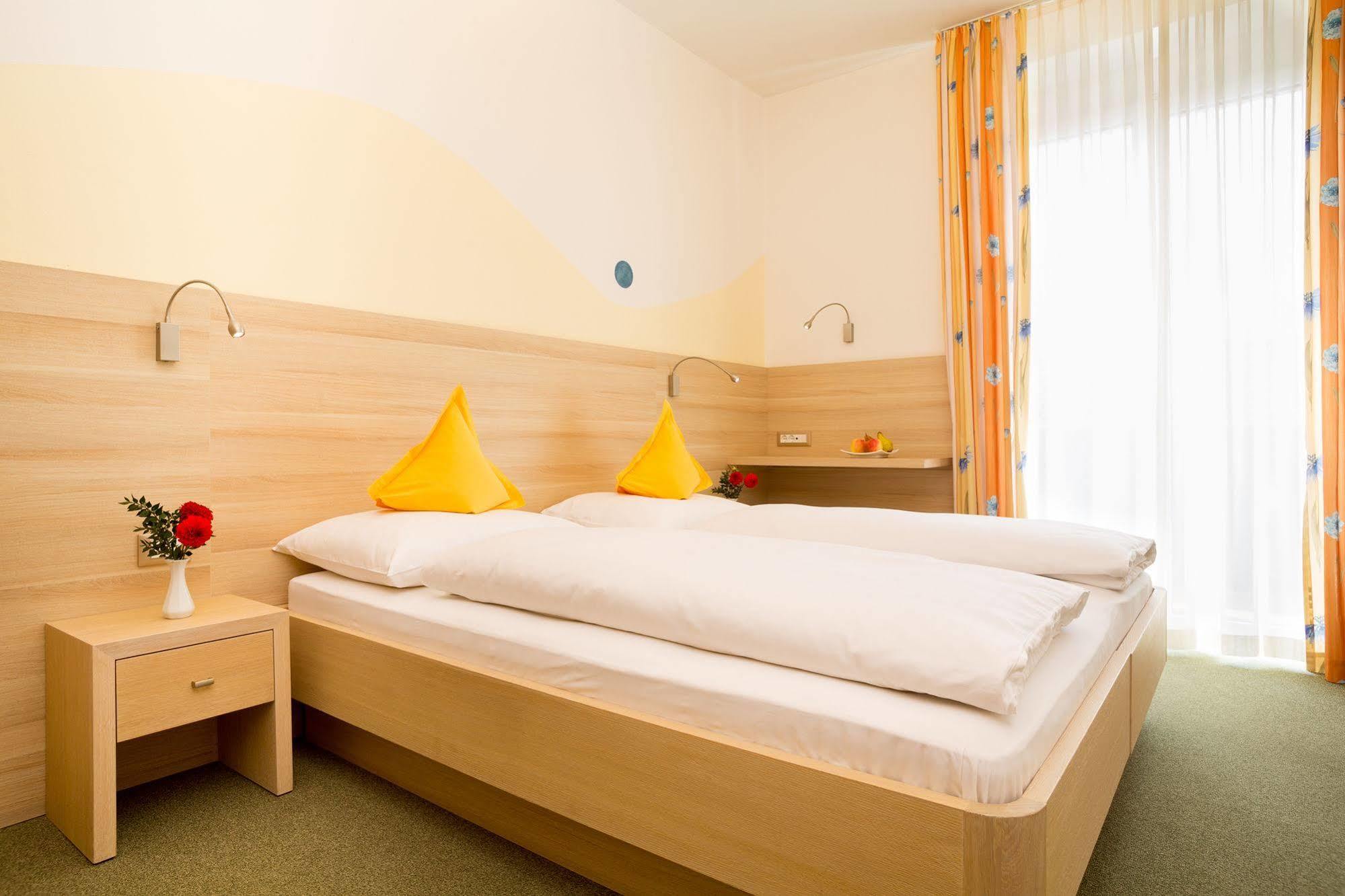 Hotel Gruberhof ميرانو المظهر الخارجي الصورة