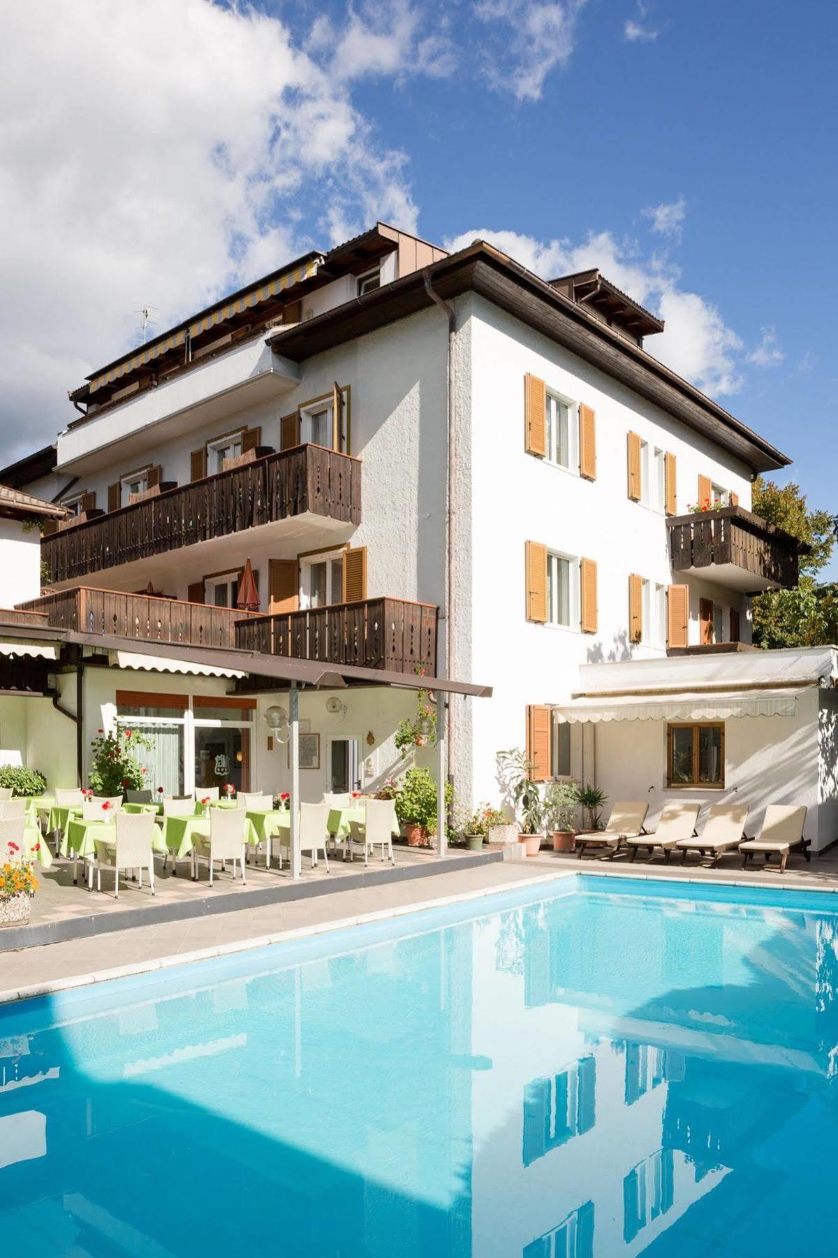 Hotel Gruberhof ميرانو المظهر الخارجي الصورة
